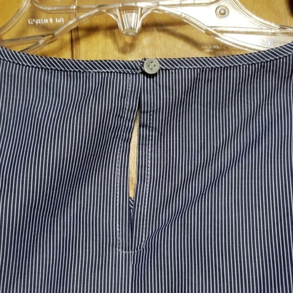 BLACK FRIDAY DEAL J Crew Embroidered Top - Picture 6 of 7